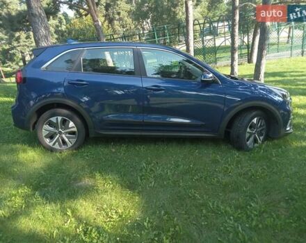 Синий Киа Niro, объемом двигателя 0 л и пробегом 49 тыс. км за 16980 $, фото 5 на Automoto.ua
