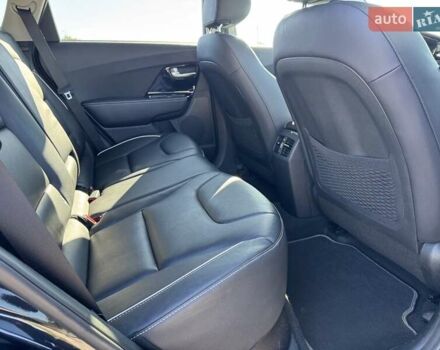 Синий Киа Niro, объемом двигателя 0 л и пробегом 104 тыс. км за 20900 $, фото 31 на Automoto.ua