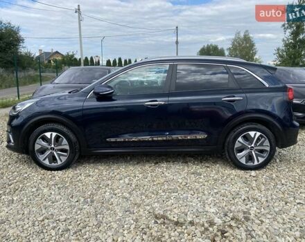Синий Киа Niro, объемом двигателя 0 л и пробегом 70 тыс. км за 23200 $, фото 9 на Automoto.ua
