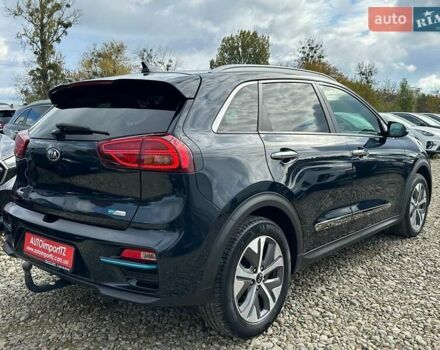 Синій Кіа Niro, об'ємом двигуна 0 л та пробігом 57 тис. км за 24700 $, фото 38 на Automoto.ua