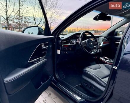 Синій Кіа Niro, об'ємом двигуна 0 л та пробігом 84 тис. км за 19450 $, фото 45 на Automoto.ua