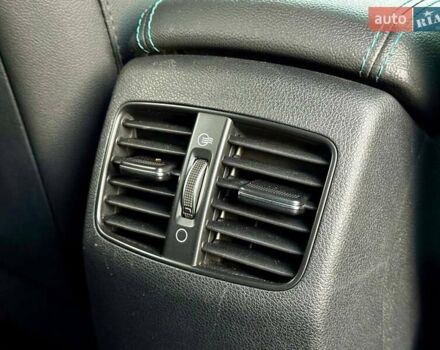 Синій Кіа Niro, об'ємом двигуна 0 л та пробігом 69 тис. км за 19999 $, фото 23 на Automoto.ua