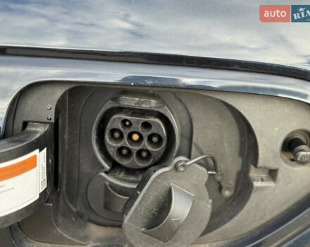 Синій Кіа Niro, об'ємом двигуна 0 л та пробігом 136 тис. км за 19350 $, фото 24 на Automoto.ua