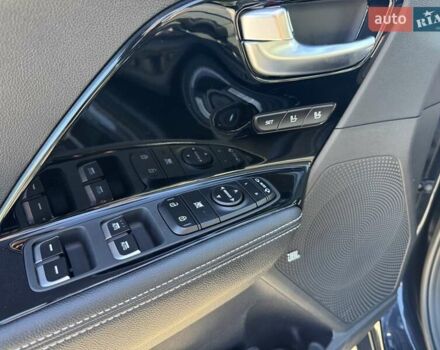 Синий Киа Niro, объемом двигателя 0 л и пробегом 104 тыс. км за 20900 $, фото 24 на Automoto.ua