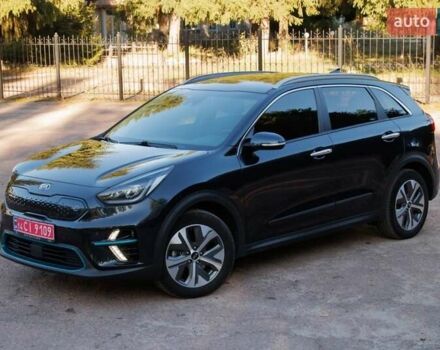 Синий Киа Niro, объемом двигателя 0 л и пробегом 125 тыс. км за 18950 $, фото 5 на Automoto.ua
