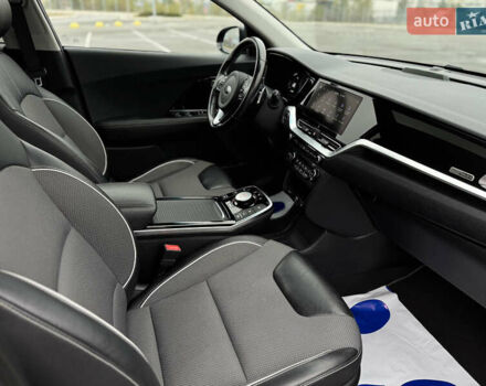 Синий Киа Niro, объемом двигателя 0 л и пробегом 147 тыс. км за 19500 $, фото 39 на Automoto.ua