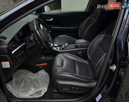 Синій Кіа Niro, об'ємом двигуна 0 л та пробігом 129 тис. км за 18999 $, фото 22 на Automoto.ua