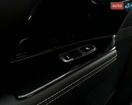 Синій Кіа Niro, об'ємом двигуна 0 л та пробігом 57 тис. км за 24700 $, фото 17 на Automoto.ua