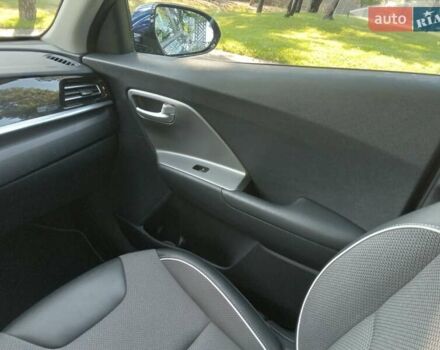 Синий Киа Niro, объемом двигателя 0 л и пробегом 49 тыс. км за 16980 $, фото 55 на Automoto.ua