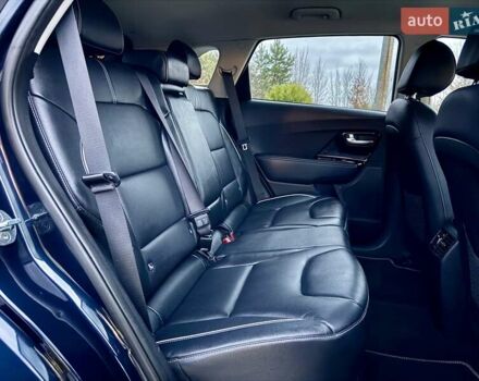Синій Кіа Niro, об'ємом двигуна 0 л та пробігом 84 тис. км за 19450 $, фото 86 на Automoto.ua