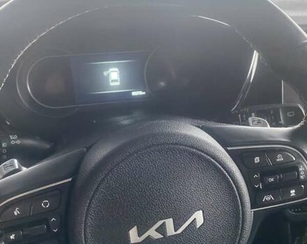 Синій Кіа Niro, об'ємом двигуна 0 л та пробігом 99 тис. км за 19000 $, фото 6 на Automoto.ua