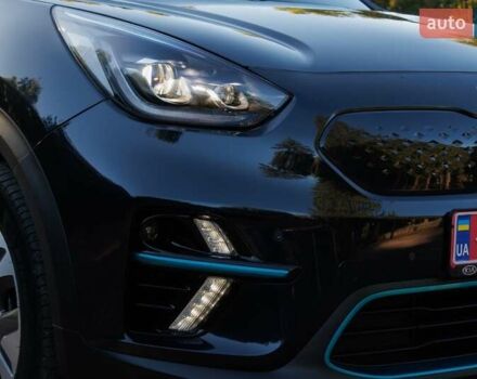 Синий Киа Niro, объемом двигателя 0 л и пробегом 125 тыс. км за 18950 $, фото 24 на Automoto.ua