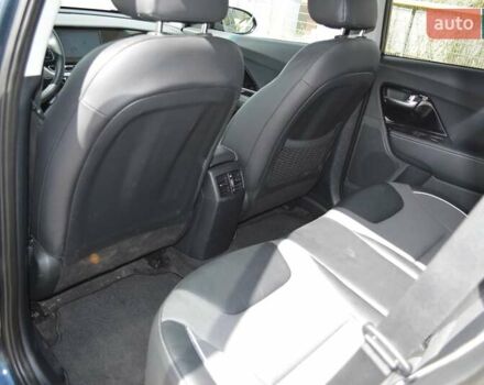 Синий Киа Niro, объемом двигателя 0 л и пробегом 34 тыс. км за 20500 $, фото 23 на Automoto.ua