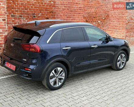 Синій Кіа Niro, об'ємом двигуна 0 л та пробігом 88 тис. км за 19750 $, фото 15 на Automoto.ua