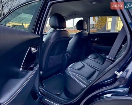Синій Кіа Niro, об'ємом двигуна 0 л та пробігом 84 тис. км за 19450 $, фото 91 на Automoto.ua