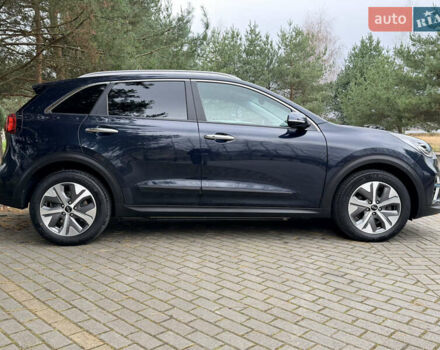 Синий Киа Niro, объемом двигателя 0 л и пробегом 64 тыс. км за 23800 $, фото 11 на Automoto.ua