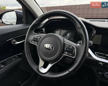 Синий Киа Niro, объемом двигателя 0 л и пробегом 149 тыс. км за 19700 $, фото 31 на Automoto.ua