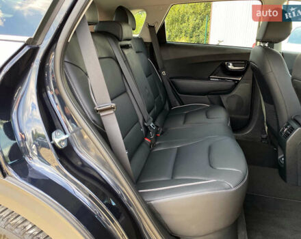 Синий Киа Niro, объемом двигателя 0 л и пробегом 24 тыс. км за 24600 $, фото 109 на Automoto.ua