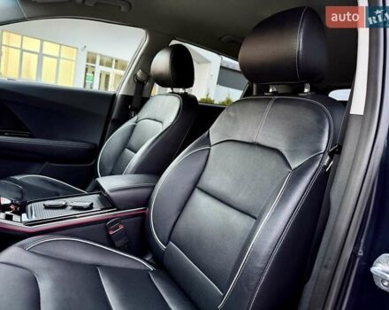 Синій Кіа Niro, об'ємом двигуна 0 л та пробігом 84 тис. км за 19450 $, фото 50 на Automoto.ua
