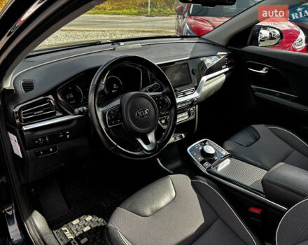 Синий Киа Niro, объемом двигателя 0 л и пробегом 110 тыс. км за 21650 $, фото 17 на Automoto.ua