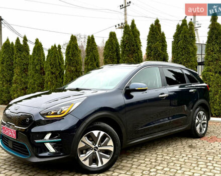 Синій Кіа Niro, об'ємом двигуна 0 л та пробігом 87 тис. км за 18999 $, фото 6 на Automoto.ua