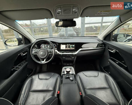 Синій Кіа Niro, об'ємом двигуна 0 л та пробігом 124 тис. км за 19950 $, фото 66 на Automoto.ua