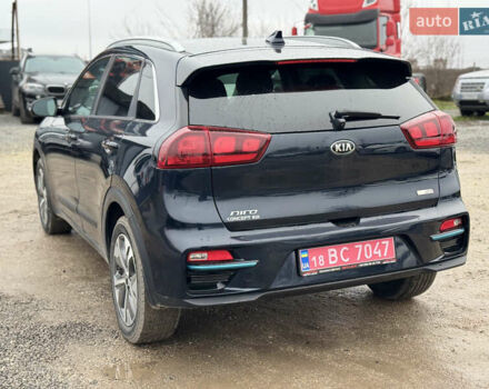 Синій Кіа Niro, об'ємом двигуна 0 л та пробігом 67 тис. км за 19000 $, фото 17 на Automoto.ua