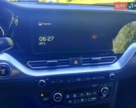 Синий Киа Niro, объемом двигателя 0 л и пробегом 101 тыс. км за 20950 $, фото 40 на Automoto.ua