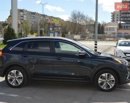 Синий Киа Niro, объемом двигателя 0 л и пробегом 34 тыс. км за 20500 $, фото 6 на Automoto.ua