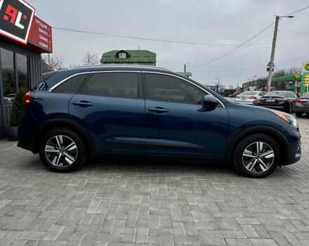Синій Кіа Niro, об'ємом двигуна 1.58 л та пробігом 68 тис. км за 19500 $, фото 6 на Automoto.ua
