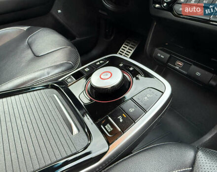 Синий Киа Niro, объемом двигателя 0 л и пробегом 88 тыс. км за 20999 $, фото 25 на Automoto.ua