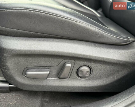 Синій Кіа Niro, об'ємом двигуна 0 л та пробігом 136 тис. км за 19350 $, фото 48 на Automoto.ua