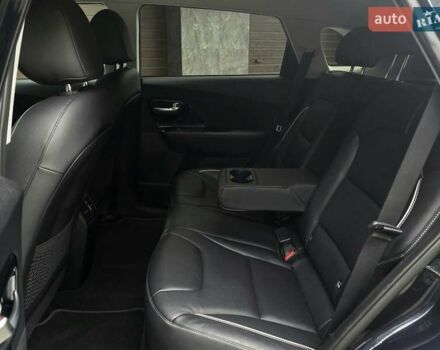 Синий Киа Niro, объемом двигателя 0 л и пробегом 139 тыс. км за 18950 $, фото 26 на Automoto.ua