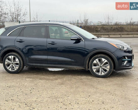 Синій Кіа Niro, об'ємом двигуна 0 л та пробігом 67 тис. км за 19000 $, фото 10 на Automoto.ua