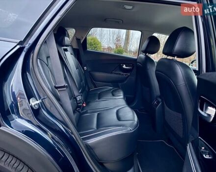 Синій Кіа Niro, об'ємом двигуна 0 л та пробігом 84 тис. км за 19450 $, фото 85 на Automoto.ua