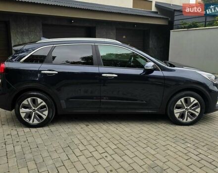 Синий Киа Niro, объемом двигателя 0 л и пробегом 139 тыс. км за 18950 $, фото 11 на Automoto.ua