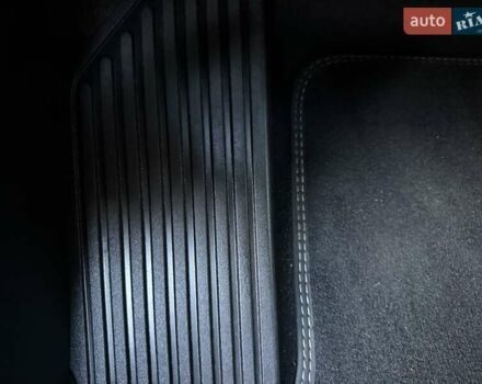 Синий Киа Niro, объемом двигателя 0 л и пробегом 138 тыс. км за 18950 $, фото 73 на Automoto.ua