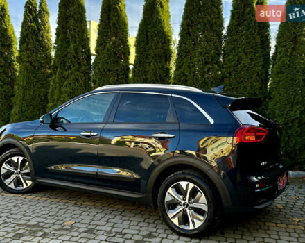 Синій Кіа Niro, об'ємом двигуна 0 л та пробігом 82 тис. км за 19999 $, фото 19 на Automoto.ua