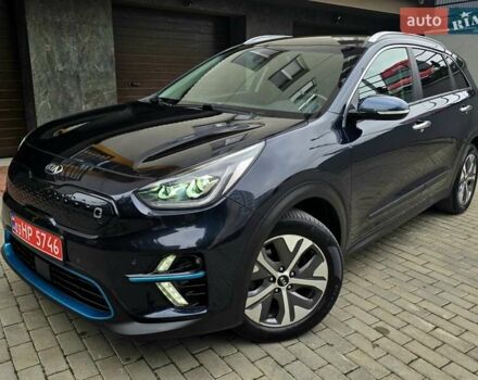 Синий Киа Niro, объемом двигателя 0 л и пробегом 139 тыс. км за 18950 $, фото 2 на Automoto.ua