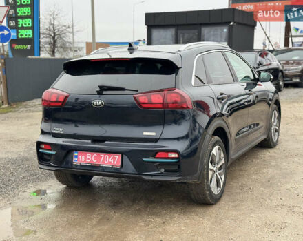 Синій Кіа Niro, об'ємом двигуна 0 л та пробігом 67 тис. км за 19000 $, фото 13 на Automoto.ua