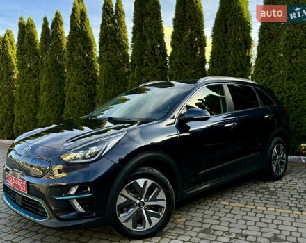 Синій Кіа Niro, об'ємом двигуна 0 л та пробігом 82 тис. км за 19999 $, фото 1 на Automoto.ua