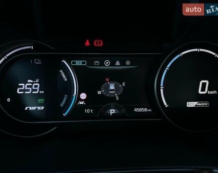 Синий Киа Niro, объемом двигателя 0 л и пробегом 45 тыс. км за 23700 $, фото 52 на Automoto.ua