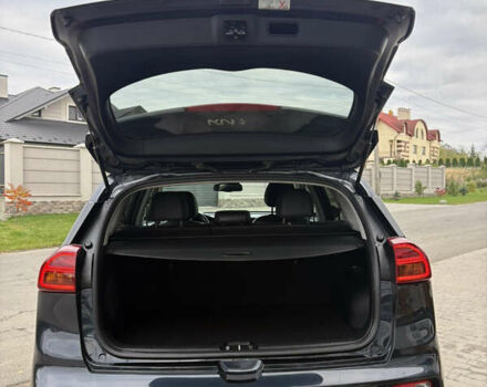 Киа Niro 2021 в Трускавце на Automoto.ua Синий Киа Niro, объемом двигателя 0 л и пробегом 45 тыс. км за 23200 $, фото 9 на Automoto.ua
