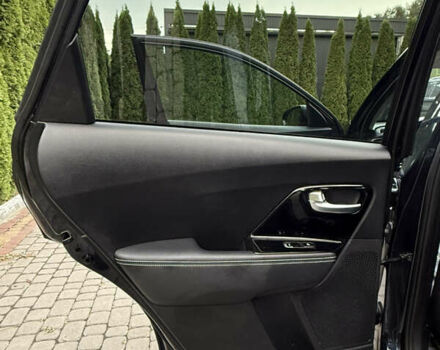 Синий Киа Niro, объемом двигателя 0 л и пробегом 88 тыс. км за 20999 $, фото 42 на Automoto.ua