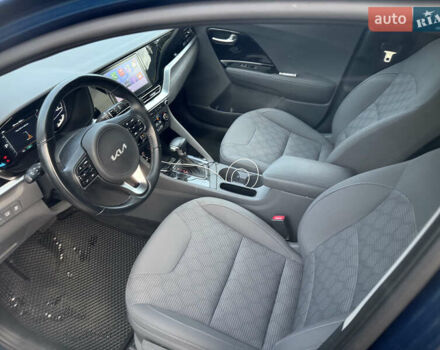 Синий Киа Niro, объемом двигателя 1.58 л и пробегом 40 тыс. км за 19900 $, фото 18 на Automoto.ua