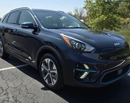 Кіа Niro 2022 у Кропивницькому (Кіровограді) на Automoto.ua Синій Кіа Niro, об'ємом двигуна 0 л та пробігом 14 тис. км за 14000 $, фото 2 на Automoto.ua
