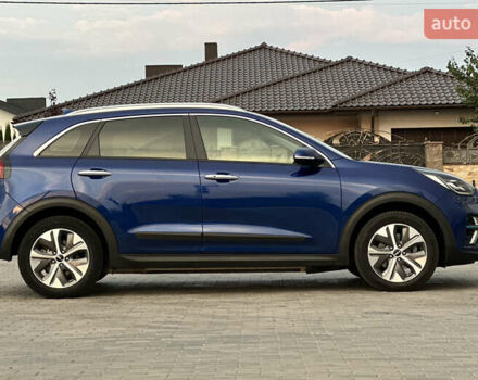 Синий Киа Niro, объемом двигателя 0 л и пробегом 109 тыс. км за 18950 $, фото 6 на Automoto.ua