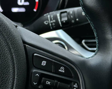 Синій Кіа Niro, об'ємом двигуна 0 л та пробігом 44 тис. км за 21990 $, фото 48 на Automoto.ua