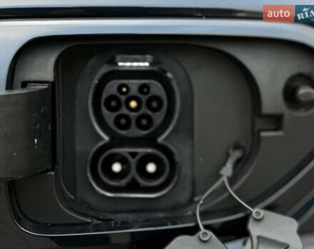 Синій Кіа Niro, об'ємом двигуна 0 л та пробігом 44 тис. км за 21990 $, фото 20 на Automoto.ua