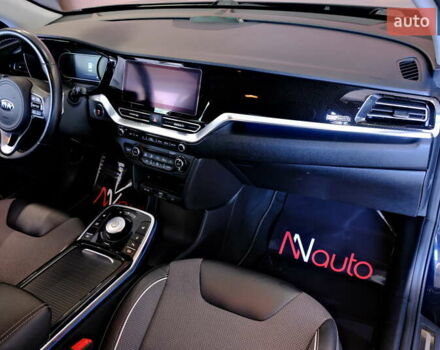 Синий Киа Niro, объемом двигателя 0 л и пробегом 97 тыс. км за 22500 $, фото 49 на Automoto.ua
